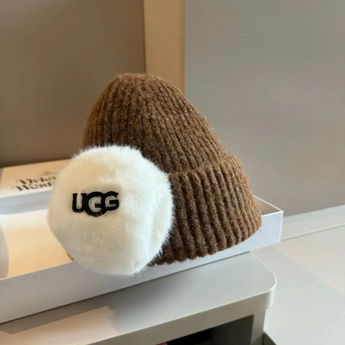 정품)UGG 비니&귀마개  5컬러