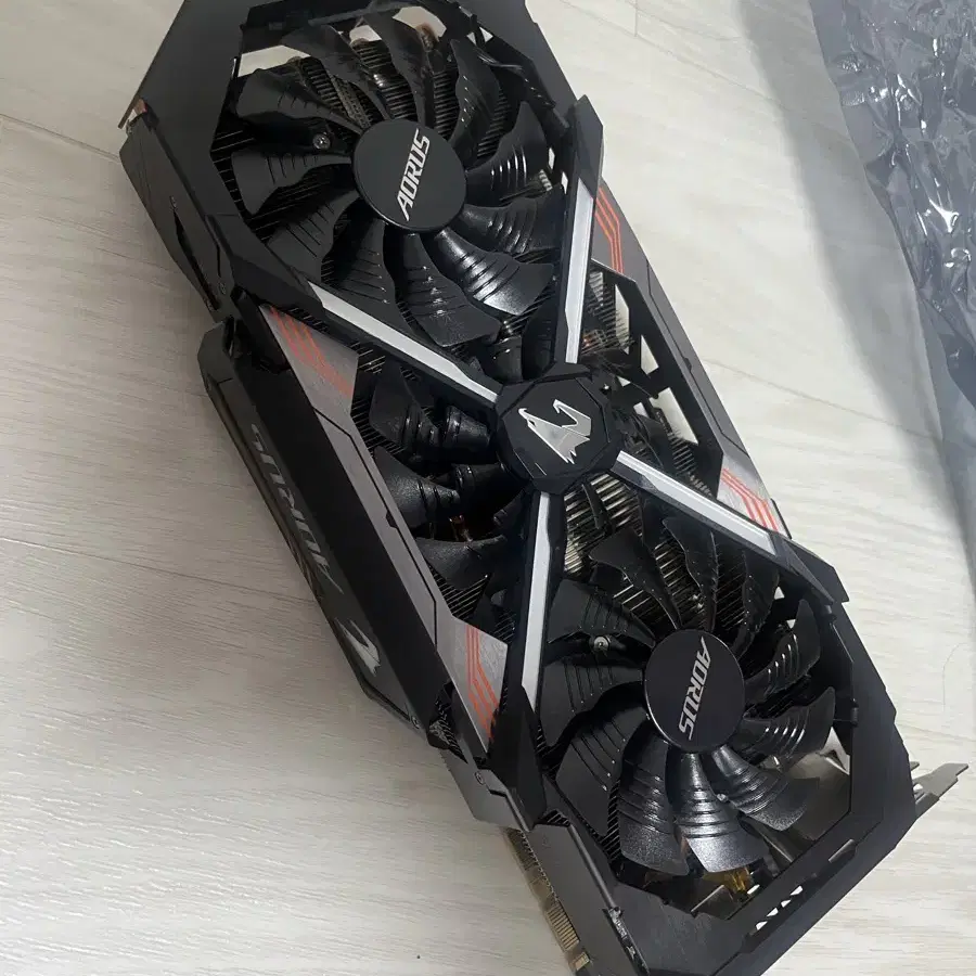 Aorus 1080ti 판매합니다