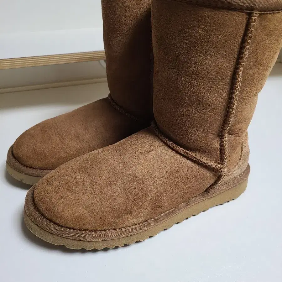 어그 UGG 정품 W5(220mm) 세탁완료