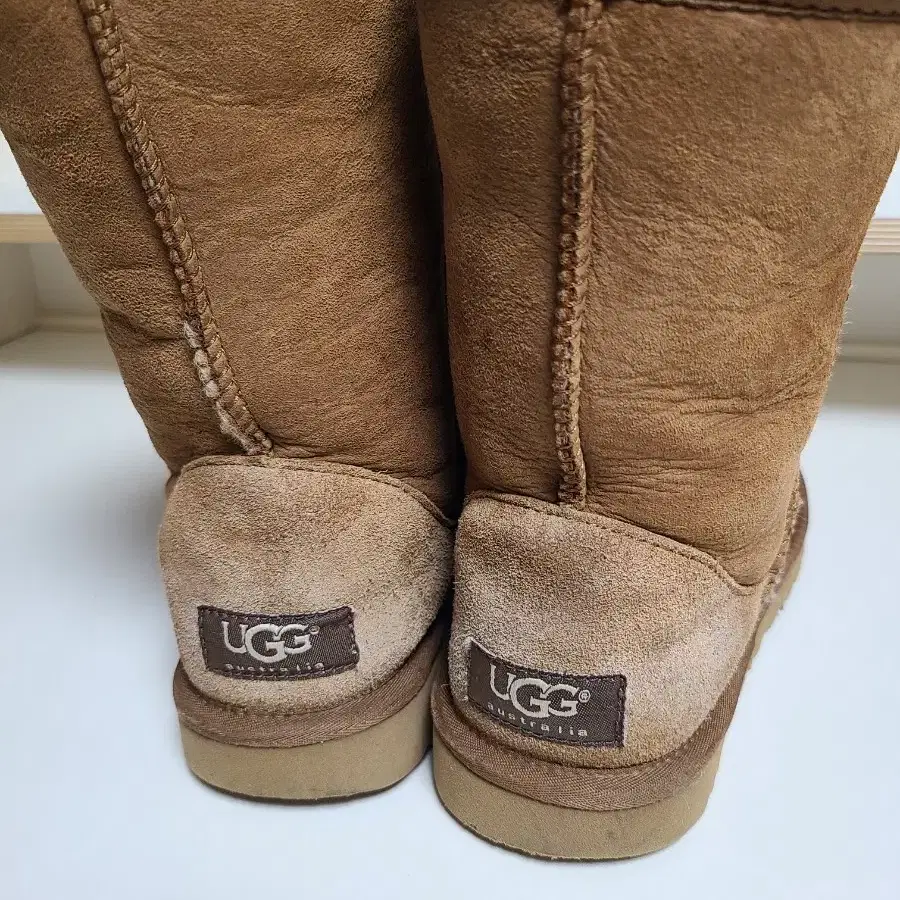 어그 UGG 정품 W5(220mm) 세탁완료