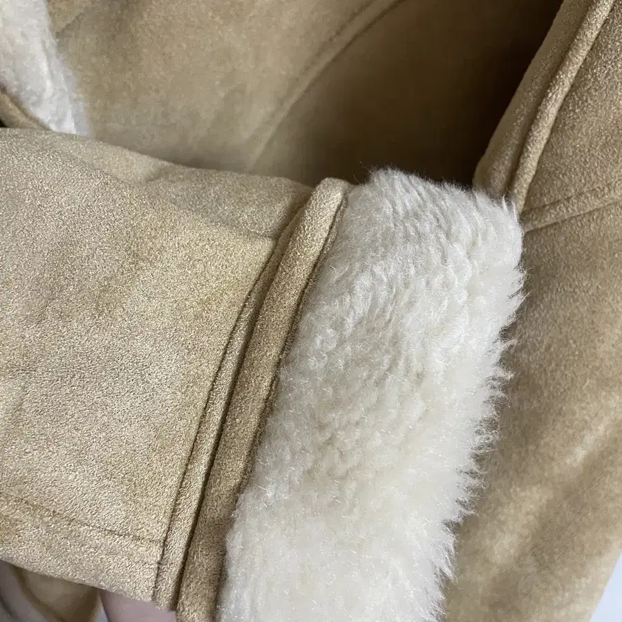 르 무스탕 베이지 le shearling collar mustang ja