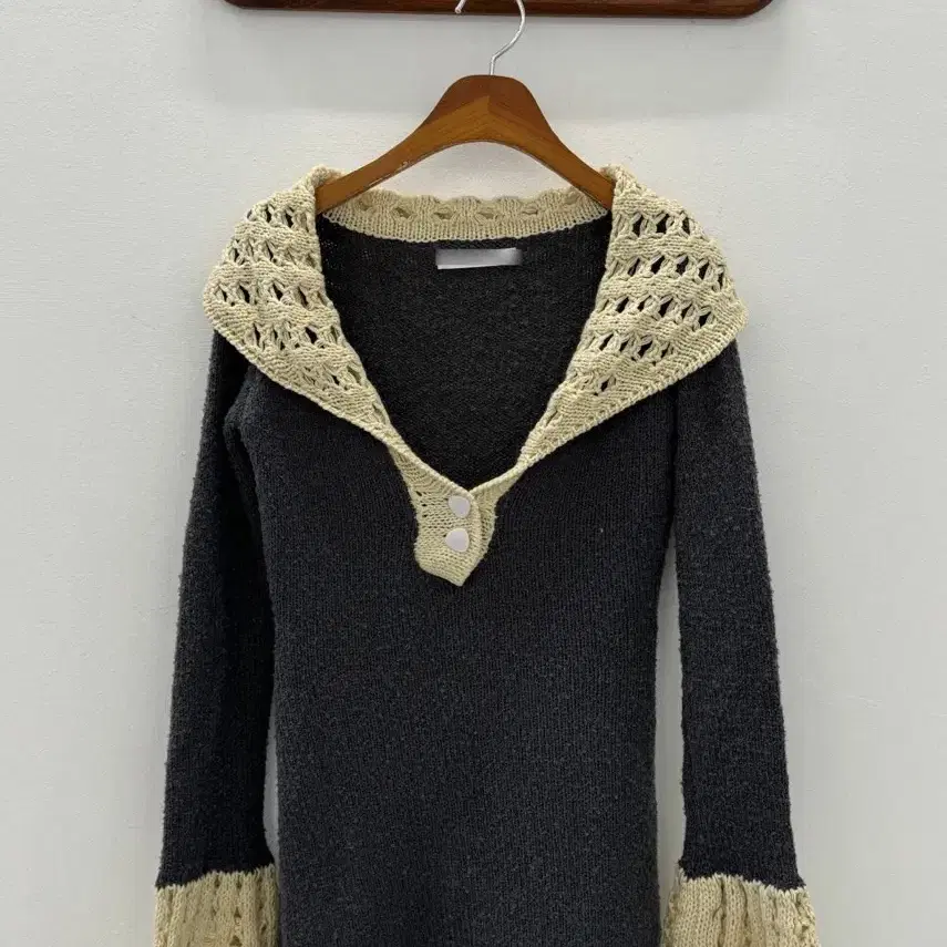 닷비닷 배배자매 BOHEMIAN COLLAR KNIT