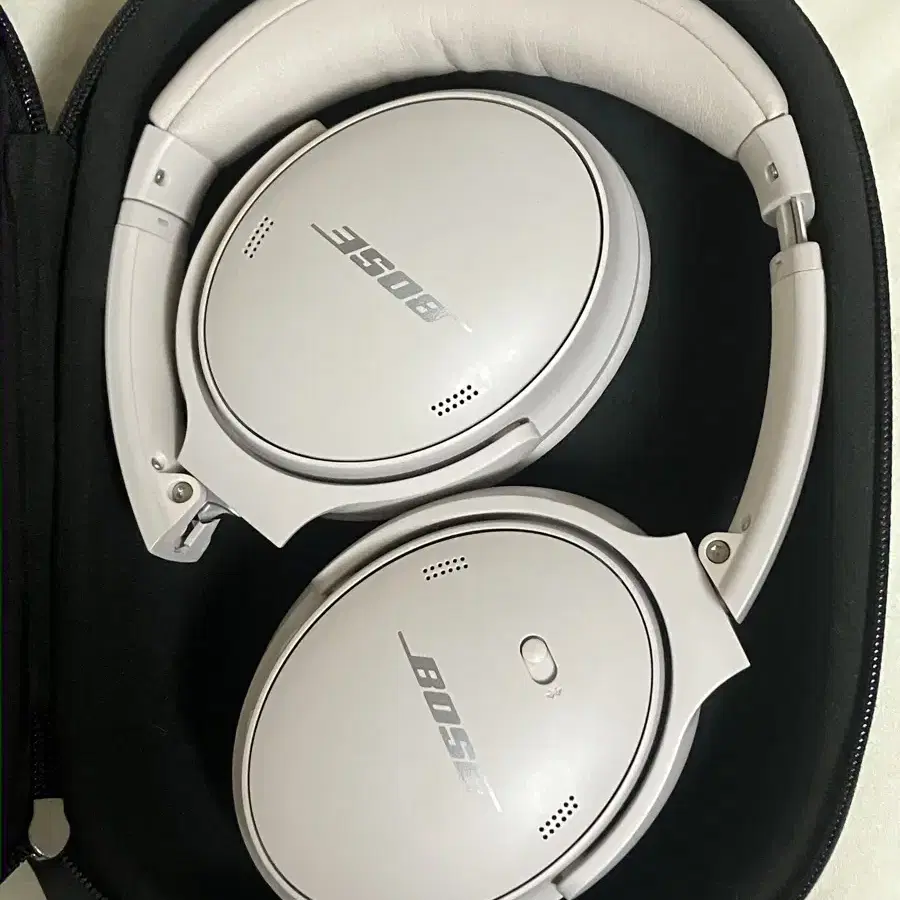 Bose 보스  qc45 헤드셋 헤드폰 화이트스모크