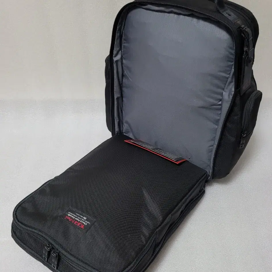 투미 TUMI 알파2 T-PASS 티패스 26578D2 노트북백팩