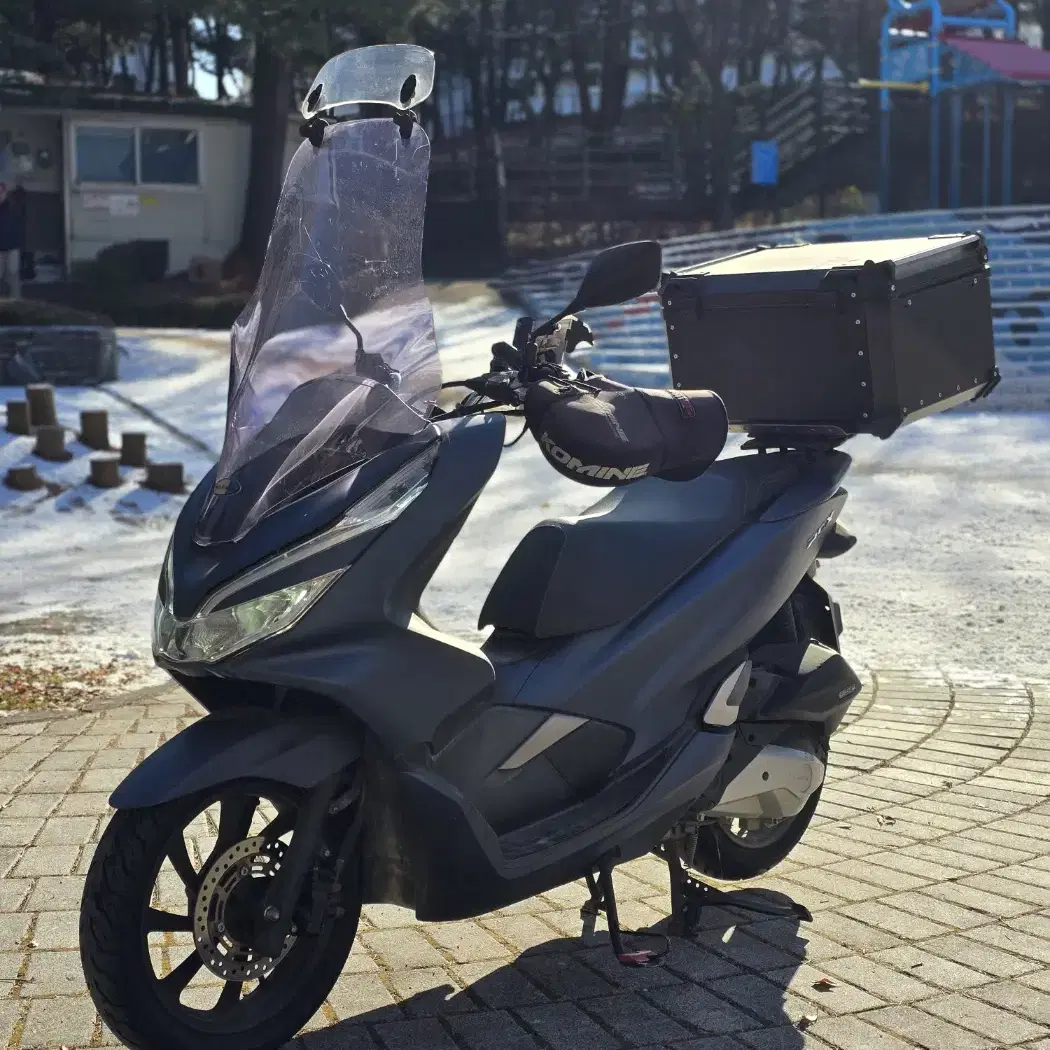 20년식 더뉴 PCX125 배달세팅 2만키로 팝니다