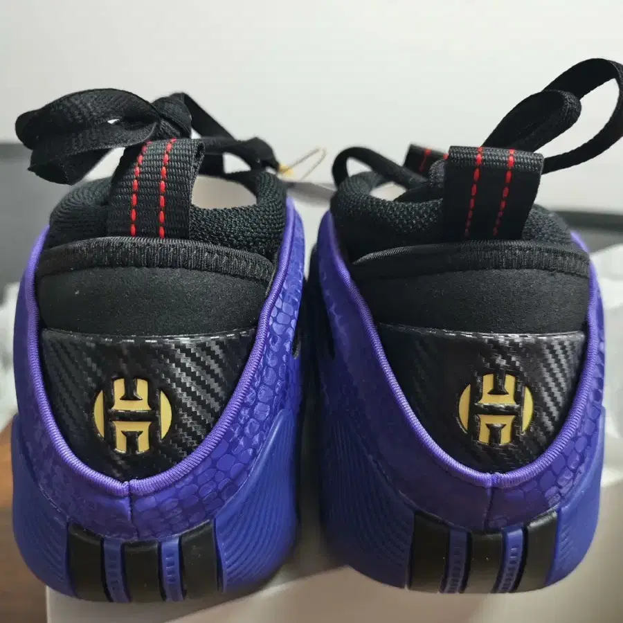 아디다스 하든9 Vol9 뱀의 해  adidas Harden 9