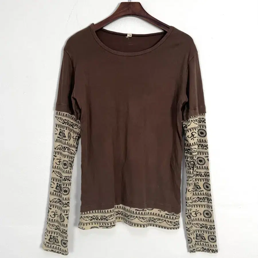 vintage Ethnic Print Sleeve Top