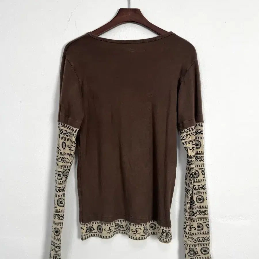 vintage Ethnic Print Sleeve Top