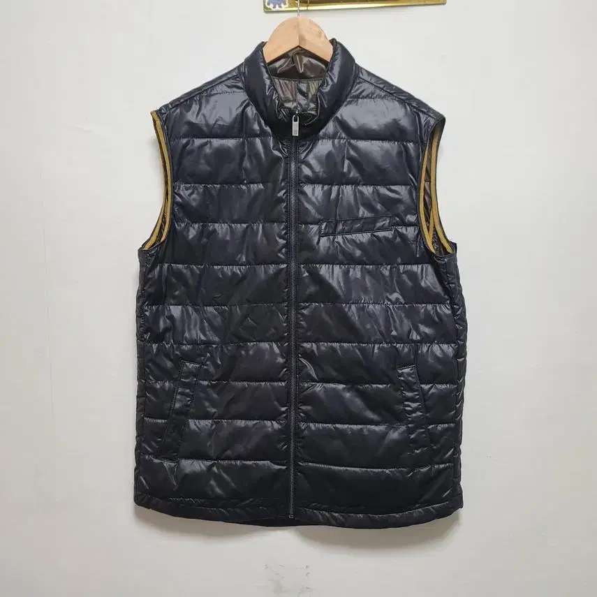 [massimodutti] 남성 마시모두띠 내피 패딩조끼 USA XL (