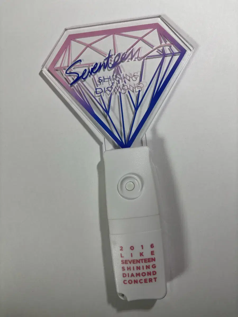 Seventeen 2016 Shadacon lightstick sells