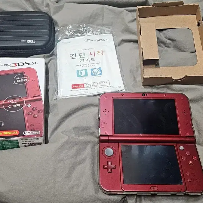 뉴 닌텐도 3DS XL (포켓몬 뱅크 포함)