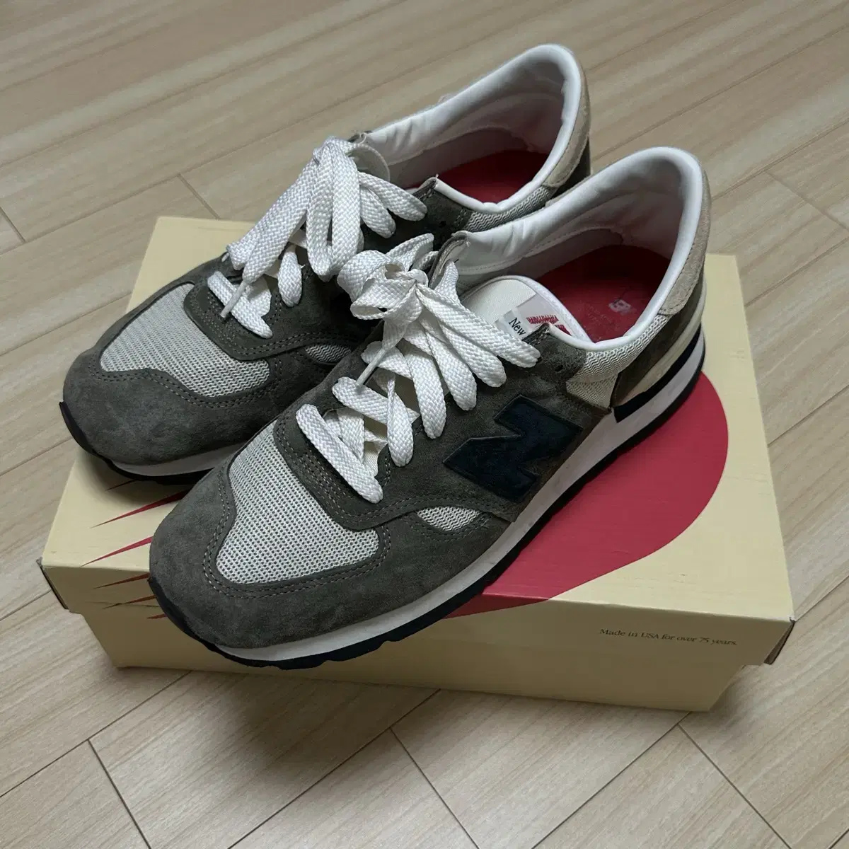 뉴발란스 990v1 Made in USA Olive (285)