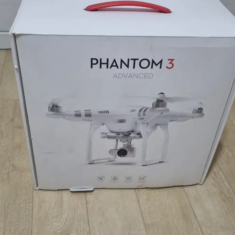 DJI 팬텀 3 어드벤스 드론