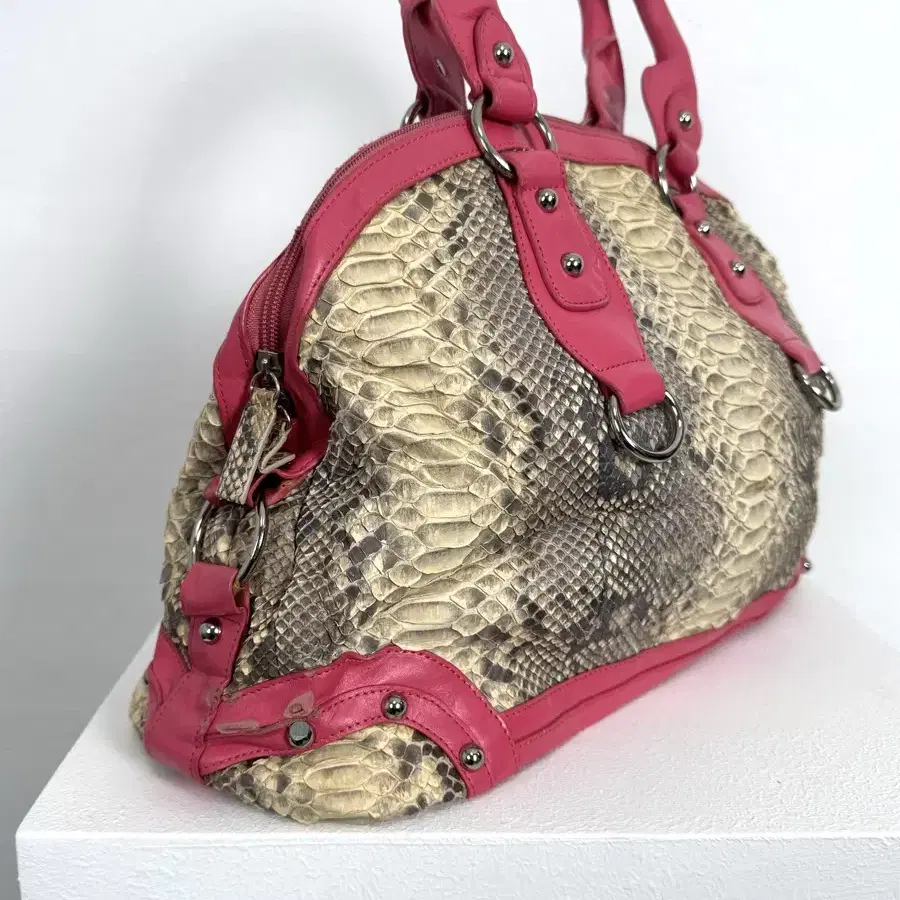 Kansai Impact Crocodile Shoulder bag