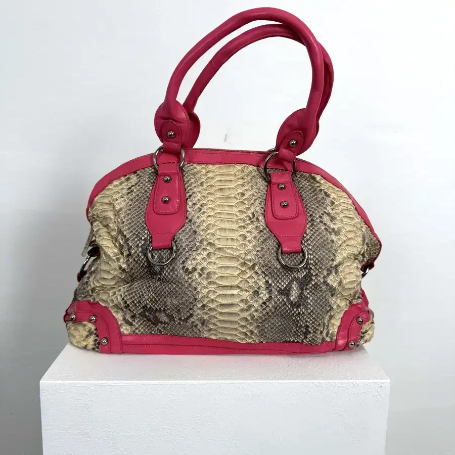 Kansai Impact Crocodile Shoulder bag