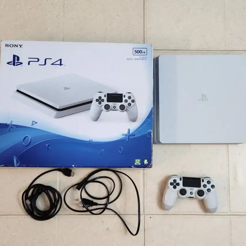 PS4 500GB 화이트 세트 (CUH-2017A)