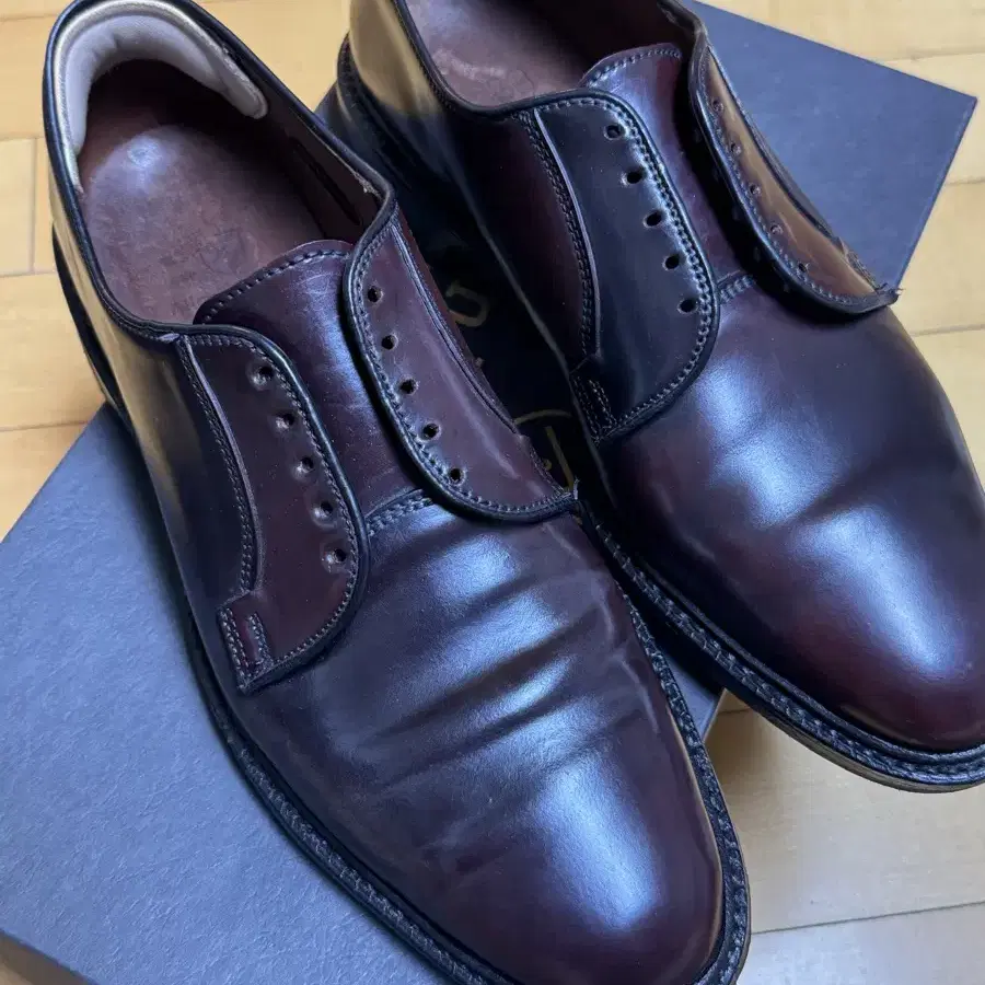 알렌 에드몬즈 코도반 더비 플레인토 Allen Edmonds leeds