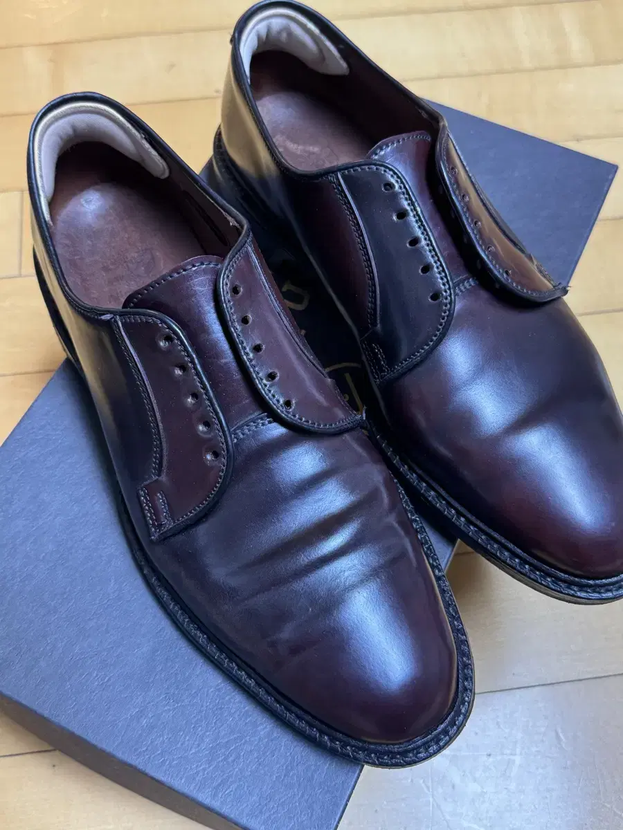 알렌 에드몬즈 코도반 더비 플레인토 Allen Edmonds leeds