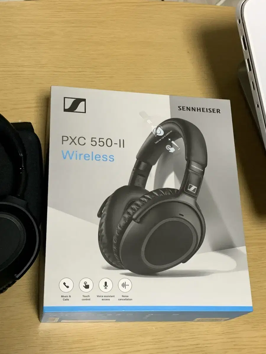 젠하이저 헤드폰 pxc 550-2