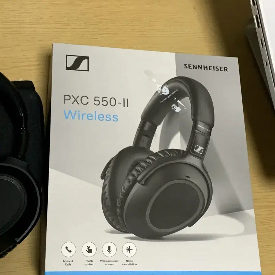 젠하이저 헤드폰 pxc 550-2