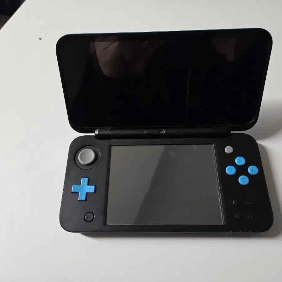 닌텐도 New 2ds xl 256gb 판매