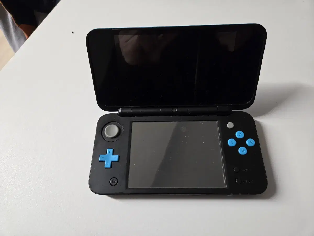 닌텐도 New 2ds xl 256gb 판매