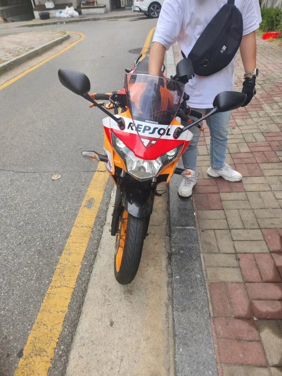 cbr125로 슈퍼커브대차봅니다~~