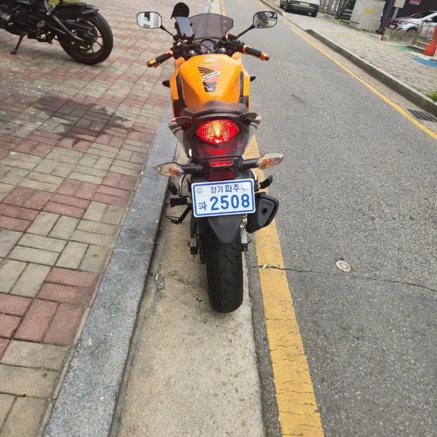 cbr125로 슈퍼커브대차봅니다~~