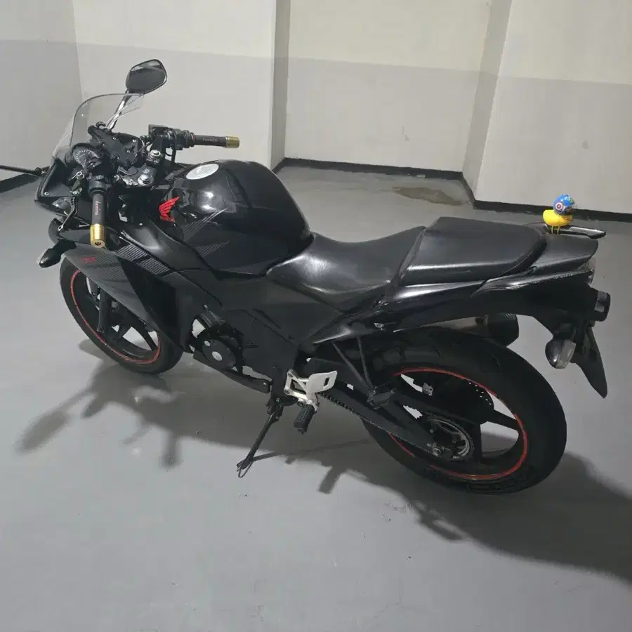 오토바이 car 125cc