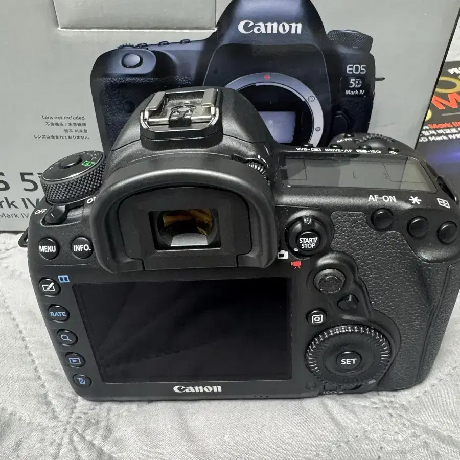 캐논 EOS 5DMark4 (오막포) 2000천컷대 5D Mark4