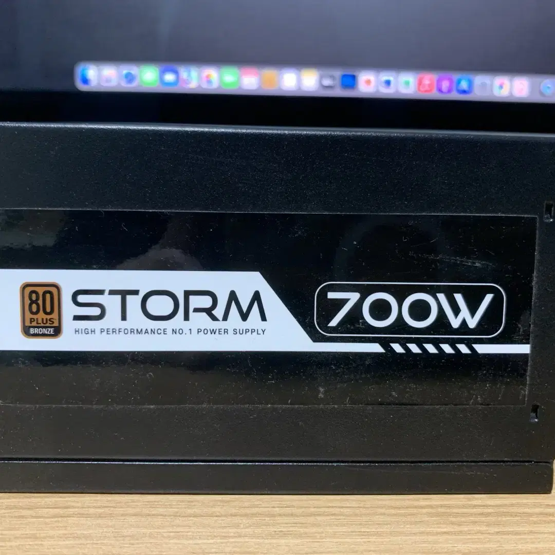 에이원(AONE) 스톰(STORM) 700W 정격 80PLUS 브론즈