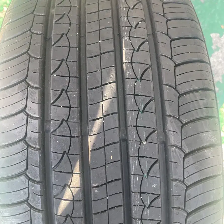 넥센 타이어 225/40R18 2개