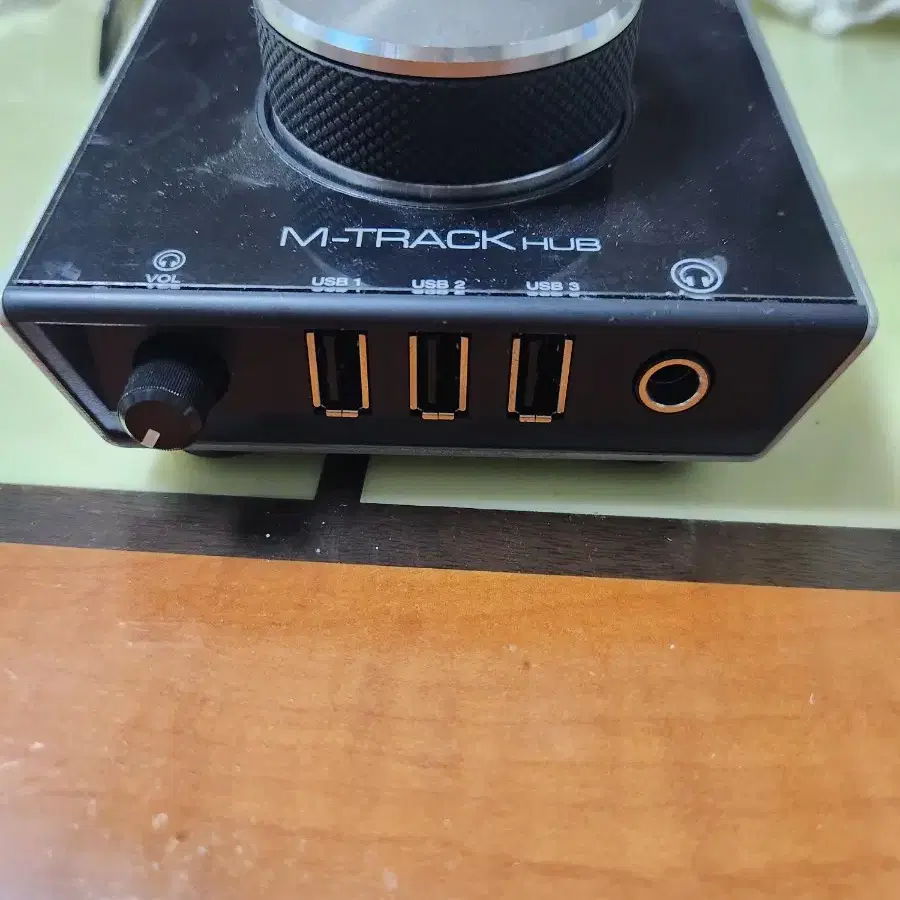 M-AUDIO M-Track Hub USB 모니터링 인터페이스 허브