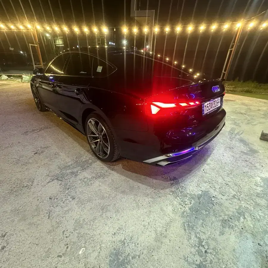 Audi A5 40tfsi 콰트로 프리미엄 스포츠백