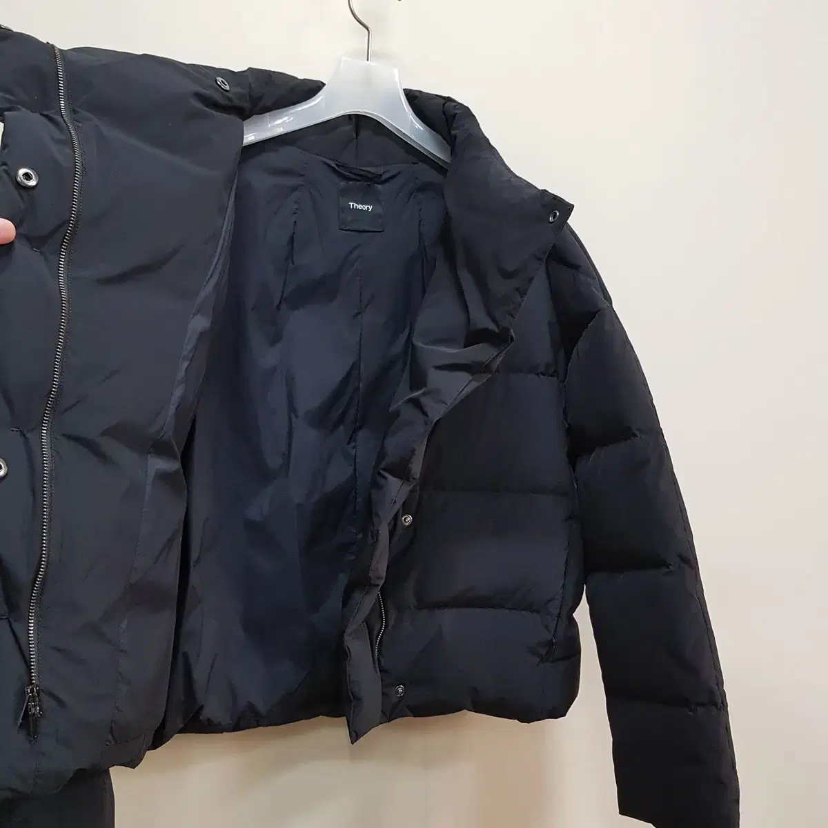 띠어리  21fw    offsen puffer jacket  2사이즈