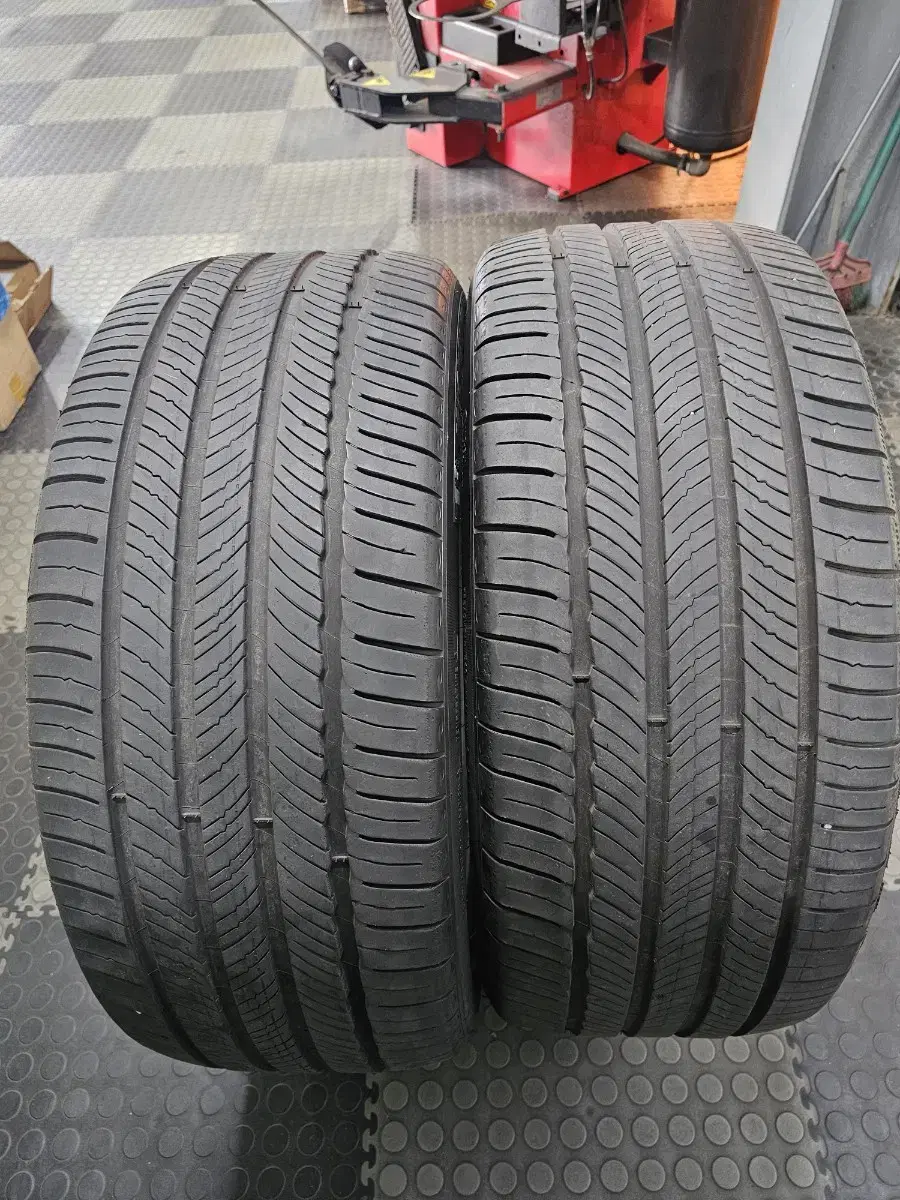 265/40R22 미쉐린 프라이어머시 투어 A/S 2본