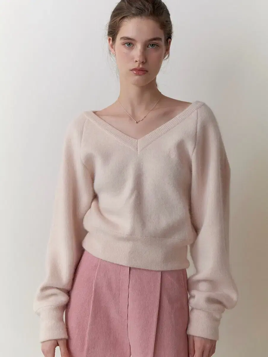 리엘(re_l) Angora logo v knit (baby pink)