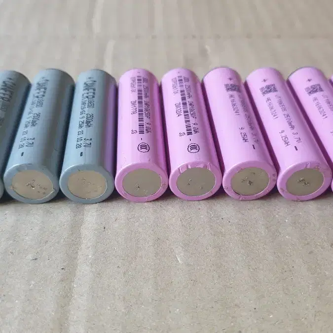 2500mah 18650 충전배터리 10개