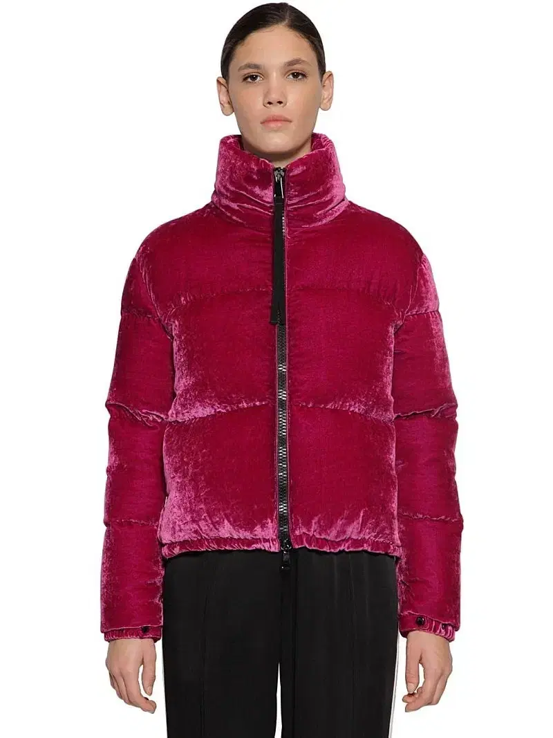 Moncler Velvet Rimac 1 size in Korea