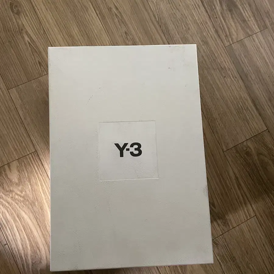 Y-3 가젤 305