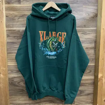 새상품급 XLARGE DRAGON PULLOVER HOODED SWEET