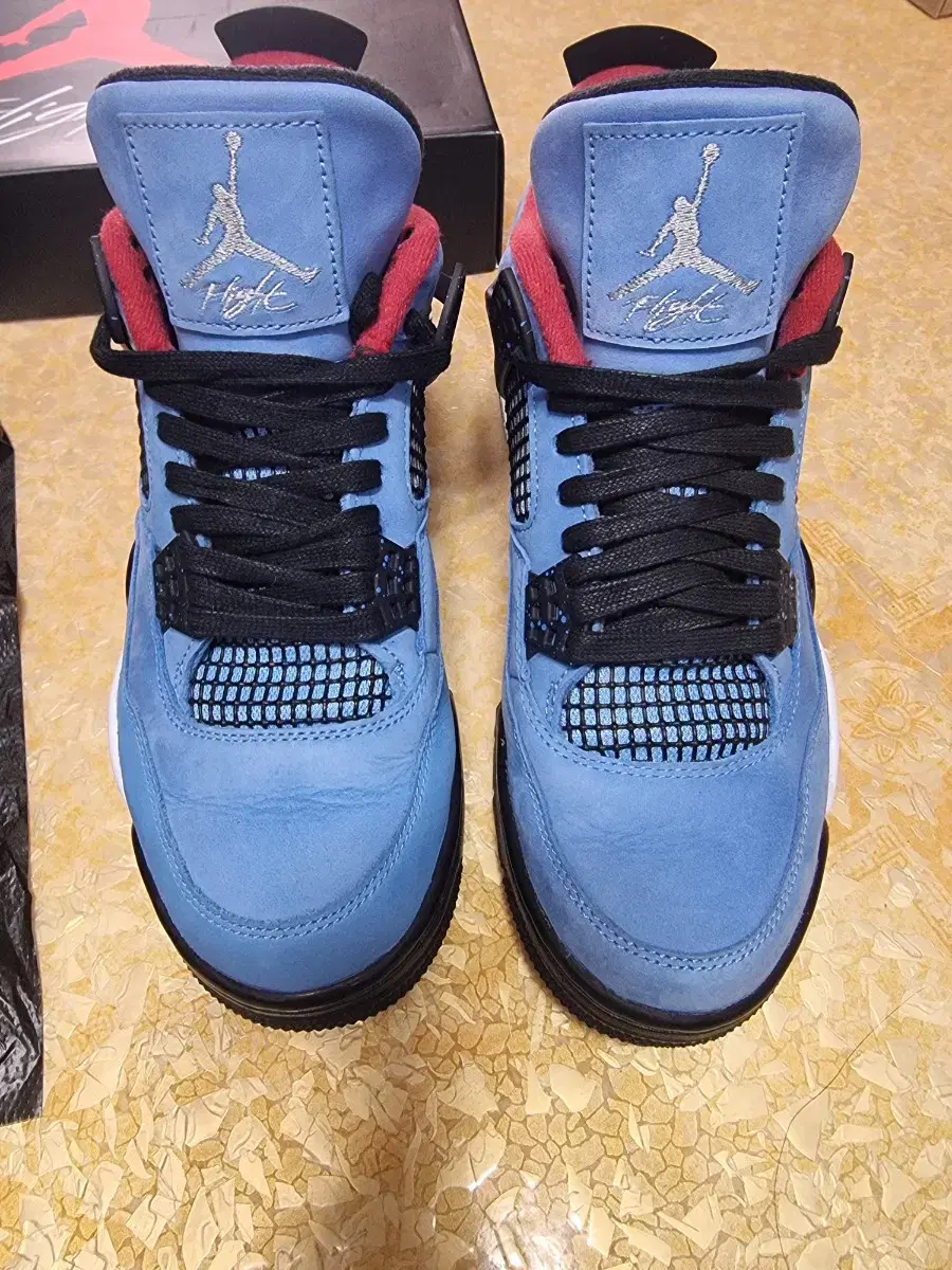 Jordan 4 x Travis scott Retro Cactus Jack