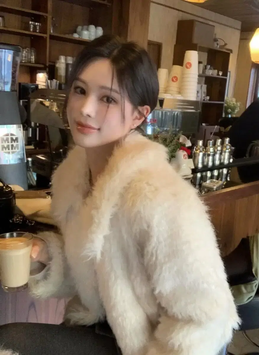 미네트 퍼자켓 merry fur jacket 아이보리