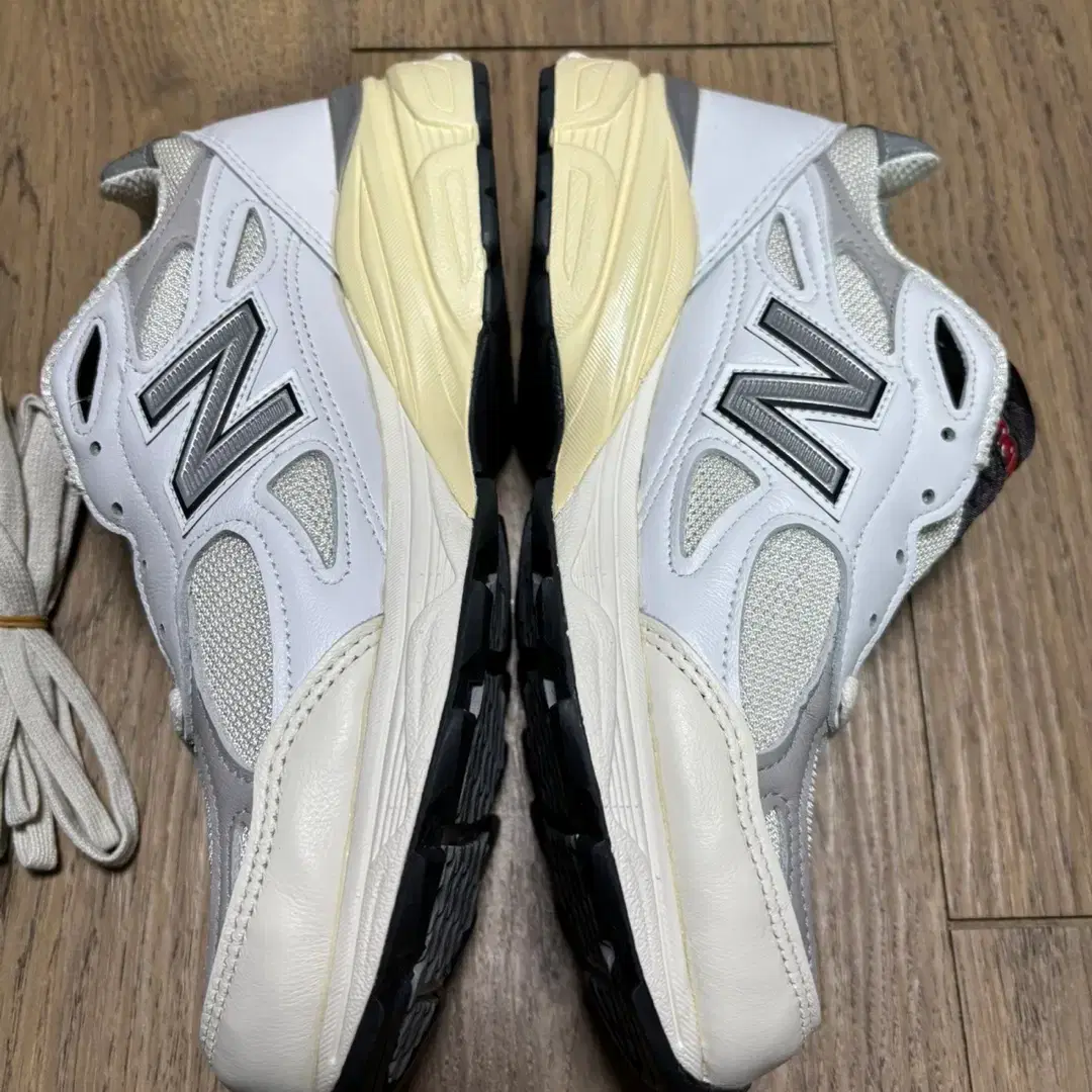 [260] 새상품 뉴발란스 990V3 씨솔트 Made in USA