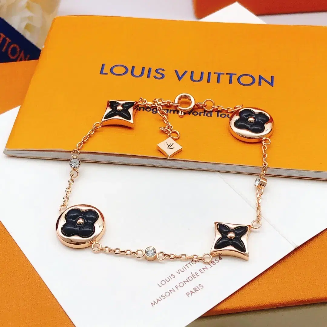 루이비통 Louis Vuitton 팔찌