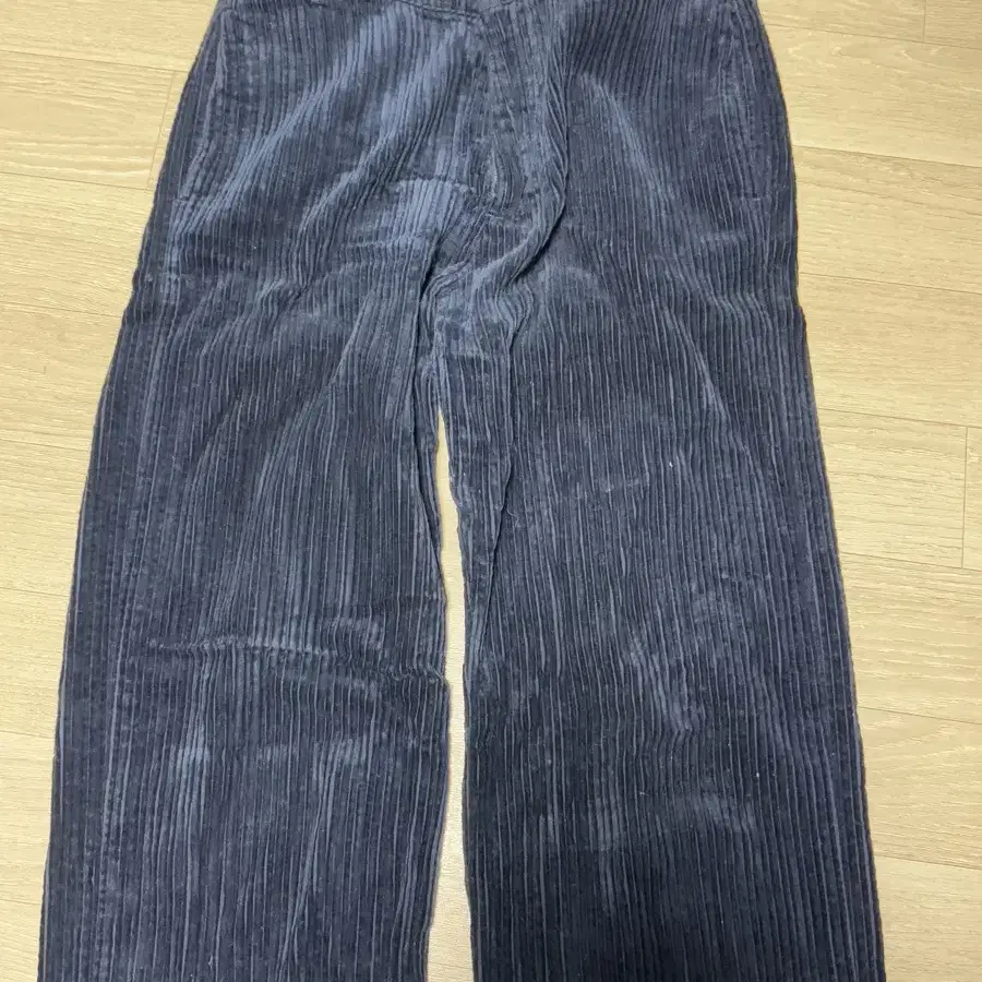 Urbanic30 Child Corduroy Pants M