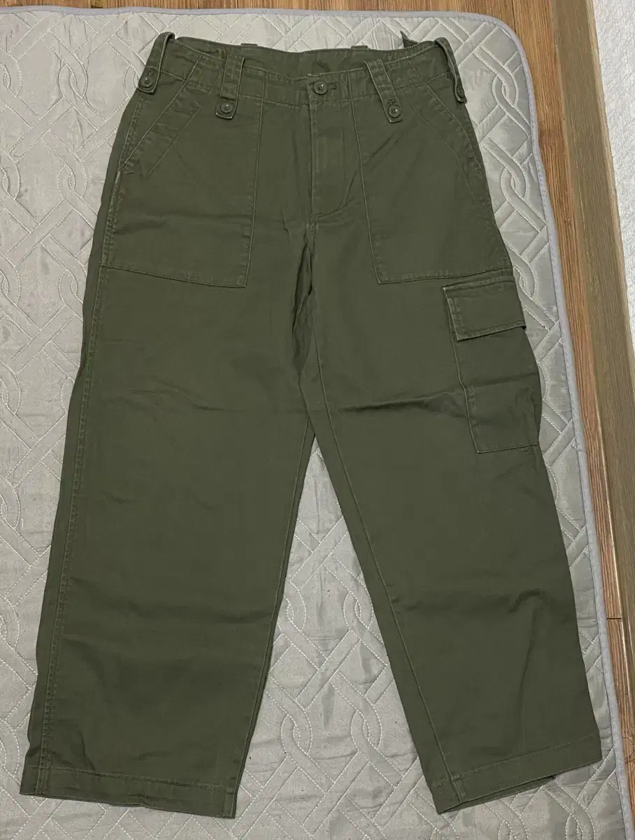 Sell Plain Fertig Pants Size 29 in Bulk