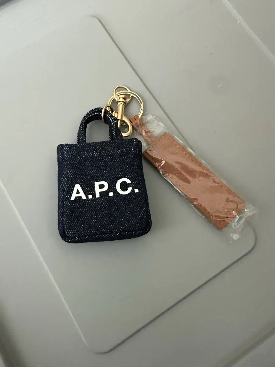 APC 키링 아페쎄 키링 새상품