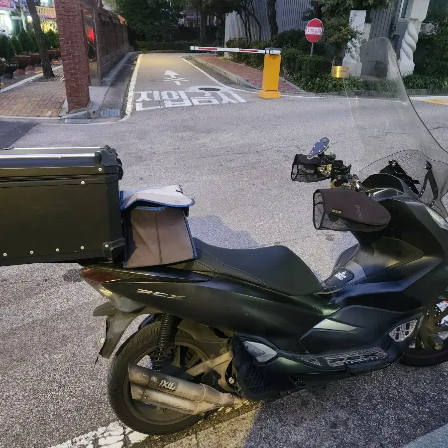 pcx125 19년식 97@@@ 판매합니다