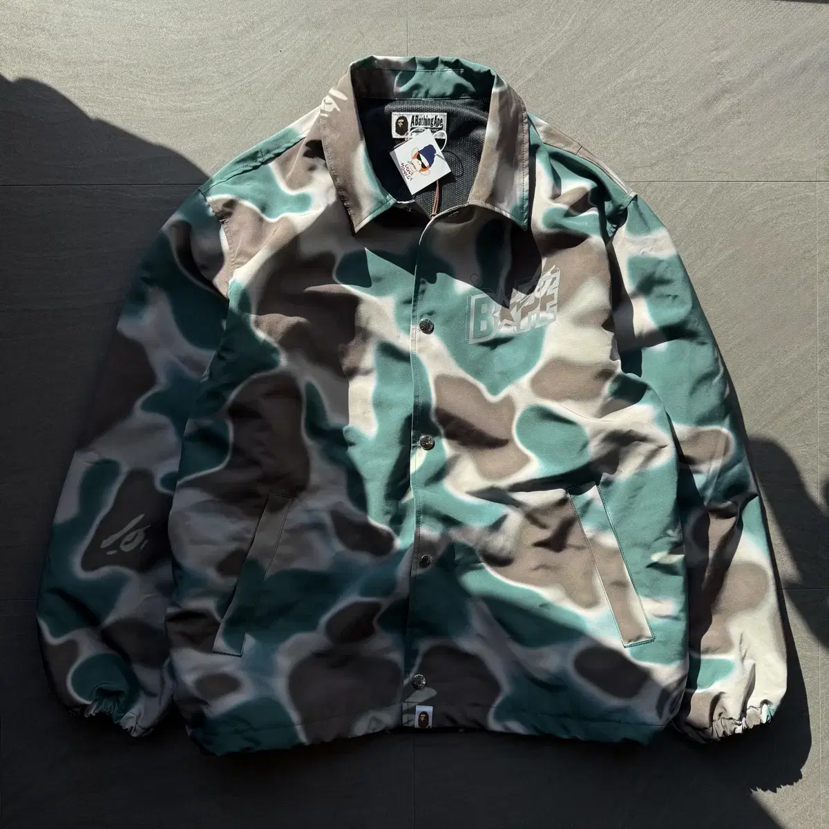 (NEW) Vape Star Liquid Camo Coach Jacket M(XL)